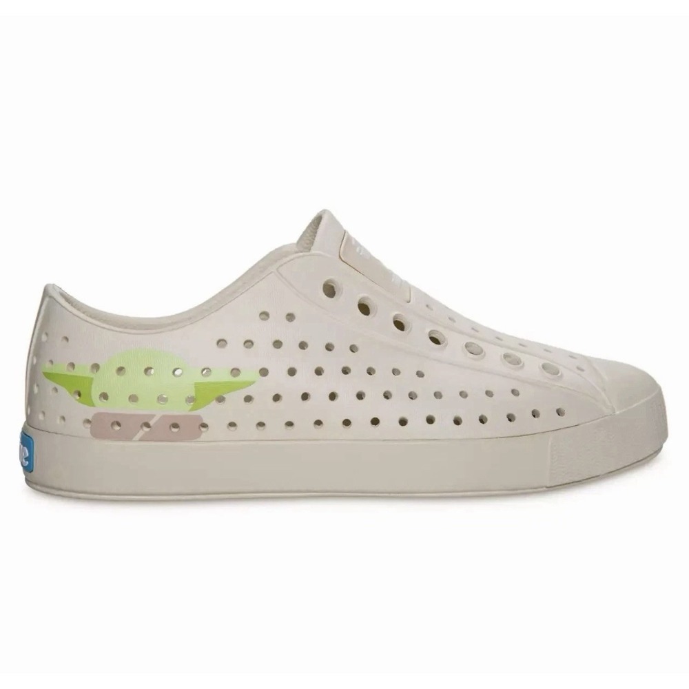 Star Wars x Native Shoes Jefferson Baby Yoda Grogu Cream Slip On M3 W5 EVA